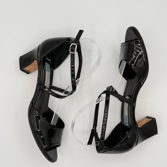 Vintage Arnold Churgin Patent Leather Black Crisscross Strap Sandal  38.5 - Picture 5 of 11